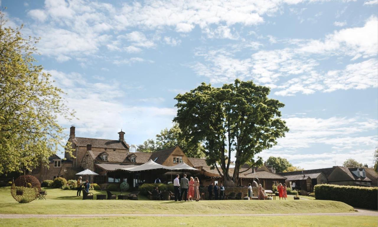 The Feathered Nest Inn Westcote Bagian luar foto