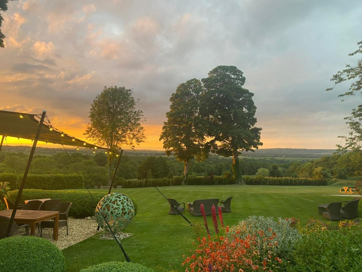 The Feathered Nest Inn Westcote Bagian luar foto