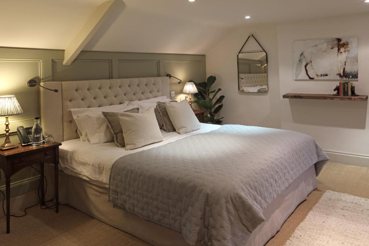 The Feathered Nest Inn Westcote Bagian luar foto